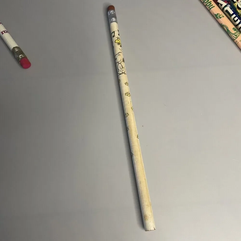 Vintage Lot of 12 Wooden Pencils 4 Power Rangers Casper Iditarod Snoopy‎ Atlas